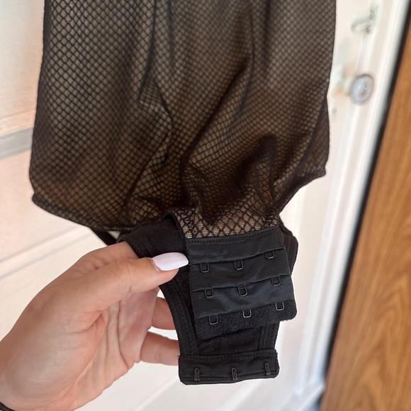 Maidenform Black Floral Lace Bodysuit Lg Sheer Back Stretch Nylon V-Neck - Picture 6 of 17